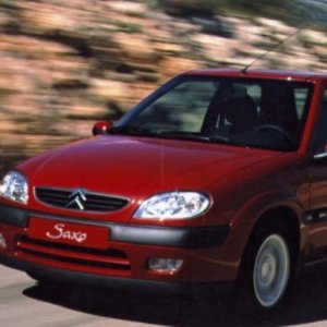 ВЕТРОБРАНИ ЗА CITROEN SAXO